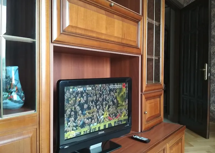 New With 2 Isolated Bedrooms * 利沃夫